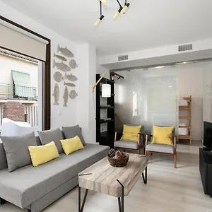 hi-room-smart-apartments-penthouse.es-andalucia.com/